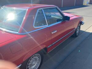 Image 6/35 de Mercedes-Benz 280 SL (1982)
