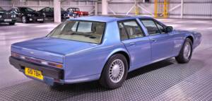 Bild 11/50 von Aston Martin Lagonda (1989)