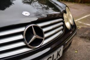 Image 37/46 de Mercedes-Benz CLK 500 (2004)