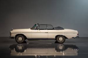 Image 2/11 of Mercedes-Benz 300 SE (1965)