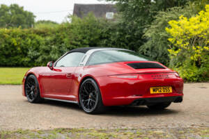 Immagine 17/50 di Porsche 911 Targa 4 GTS (2015)