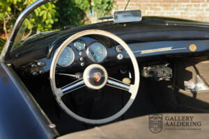 Image 4/50 de Porsche 356 1500 Super Speedster (1955)
