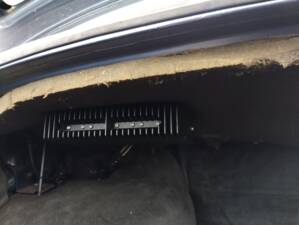 Bild 17/113 von BMW 735i (1986)