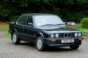 Bild 4/5 von BMW 320i (1986)