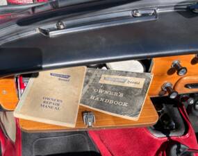 Image 42/50 of Triumph Herald 1200 (1965)