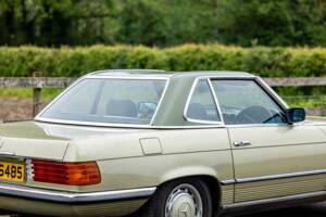 Afbeelding 32/45 van Mercedes-Benz 450 SL (1980)