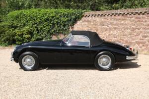 Image 10/50 de Jaguar XK 150 3.4 S OTS (1958)
