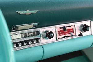 Image 13/40 of Ford Thunderbird (1955)