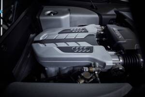 Immagine 85/96 di Audi R8 (2008)