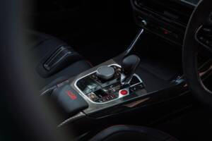 Imagen 25/50 de BMW M3 Competition Touring xDrive (2025)