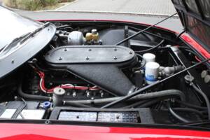 Image 6/22 of Ferrari 365 GTB&#x2F;4 Daytona (1971)