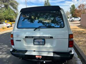 Bild 13/42 von Toyota Land Cruiser J80 (1994)