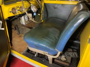 Bild 19/30 von Opel Olympia (1951)