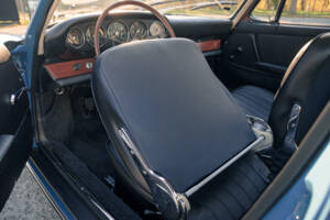 Immagine 27/49 di Porsche 911 2.0 (1964)