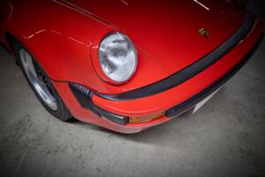 Immagine 45/96 di Porsche 911 Speedster 3.2 (1989)