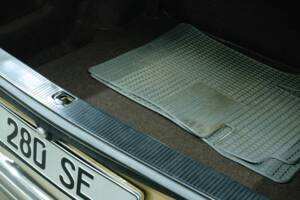 Bild 10/50 von Mercedes-Benz 280 SE (1980)