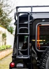 Image 24/50 of Land Rover Defender 90 (2012)