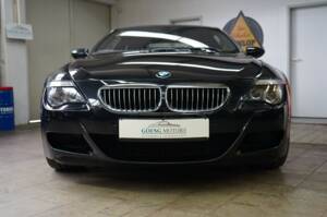 Bild 7/34 von BMW M6 (2008)