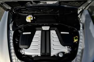 Immagine 37/50 di Bentley Flying Spur W12 (2015)