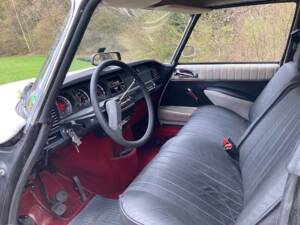 Immagine 8/11 di Citroën DS 23 Pallas IE (1975)