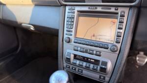 Image 17/25 of Porsche 911 Carrera S (2006)