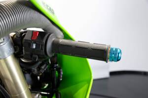 Image 23/50 of Kawasaki ZX-R 400 (1990)