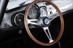 Image 17/47 of Abarth Fiat 850 TC (1965)