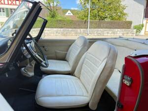 Image 6/20 of Alfa Romeo 2000 Spider (1961)