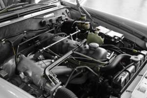 Afbeelding 40/50 van Mercedes-Benz 280 SE (1968)