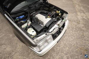 Bild 19/74 von Mercedes-Benz E 320 (1994)