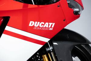 Image 23/50 of Ducati DUMMY (2007)