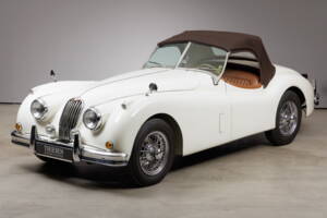 Bild 2/39 von Jaguar XK 140 OTS (1954)