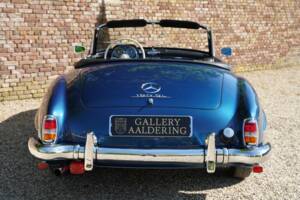 Imagen 32/50 de Mercedes-Benz 190 SL (1960)