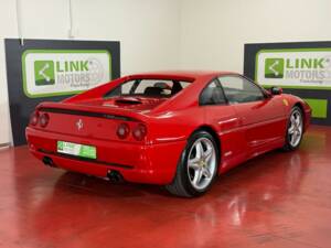 Bild 6/50 von Ferrari F 355 Berlinetta (1997)