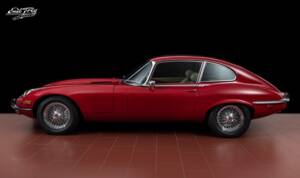 Immagine 2/7 di Jaguar Type E V12 (2+2) (1972)