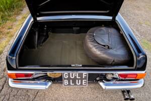 Image 57/79 de Mercedes-Benz 280 SL (1969)
