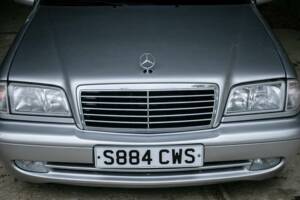 Image 32/48 of Mercedes-Benz C 55 AMG (1998)