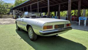 Afbeelding 15/63 van Alfa Romeo Spider 1300 (1976)