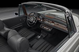 Image 13/16 of Mercedes-Benz 280 SE 3,5 (1970)
