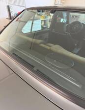 Bild 17/21 von BMW 520i (1987)