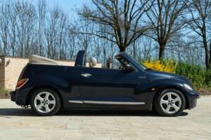 Imagen 5/50 de Chrysler PT Cruiser Cabrio Limited 2.4 (2005)