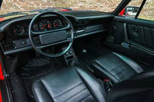 Image 12/50 of Porsche 911 Carrera 3.2 (1988)