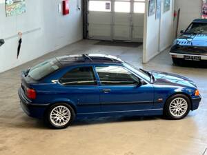 Imagen 2/51 de BMW 323ti Compact (1998)