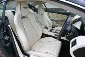 Bild 28/49 von Aston Martin DB 9 (2013)