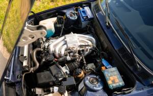Immagine 30/35 di BMW 320i (1988)