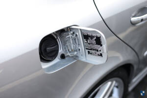 Image 75/84 of Mercedes-Benz E 55 AMG (2002)