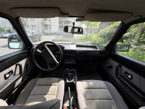 Image 13/32 of Audi 80 1.6 (1986)