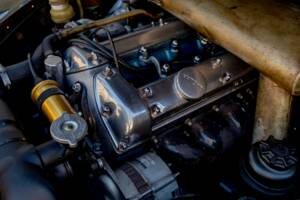 Image 31/33 of Jaguar Type S 3.4 (1968)