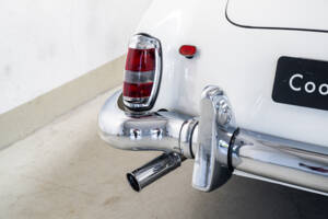 Image 30/35 of Mercedes-Benz 190 SL (1963)