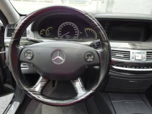 Bild 44/100 von Mercedes-Benz S 500 (2008)